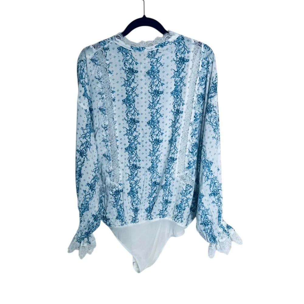 Free People After Hours Bodysuit Floral Printed Lace size Medium Boho Bohemian
